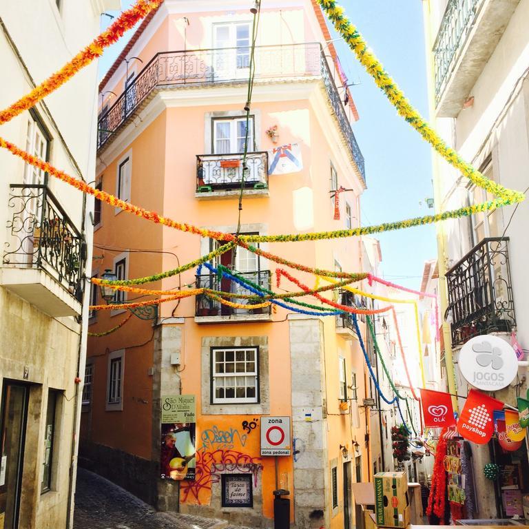 Alfama'S Nest Appartamento Lisbona Camera foto